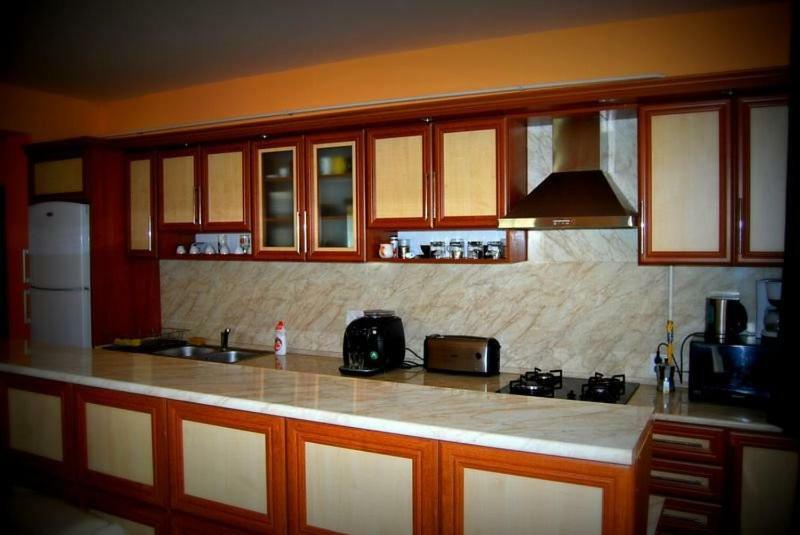 Viktor Vendeghaz Es Apartmanhaz Baktaloranthaza Luaran gambar